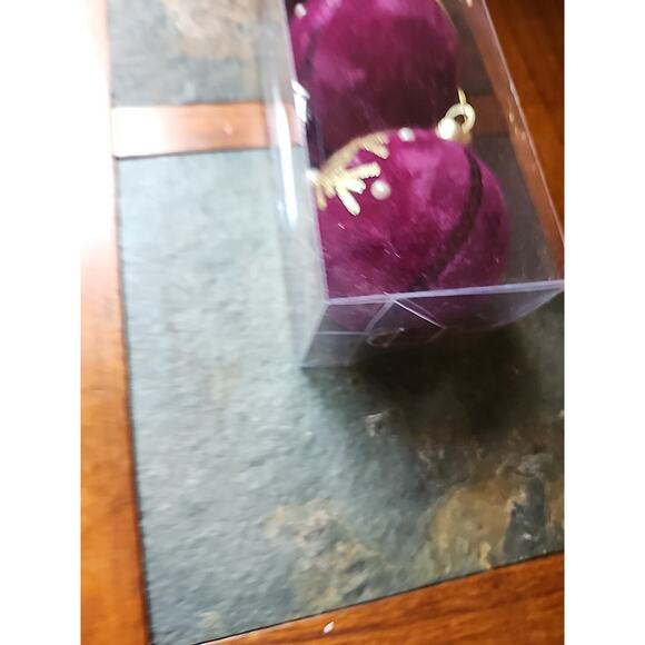 Winter Wonder Lane Festive Bloom Collection 3 pc Velvet Purple Ornaments - Picture 5 of 6